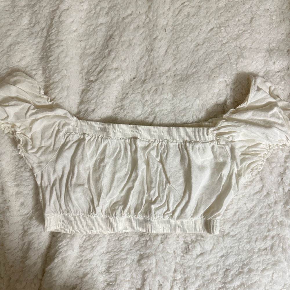 Brandy Melville Cropped Top